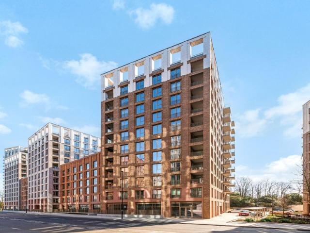 Flat for sale in Wandsworth, Cat Hill