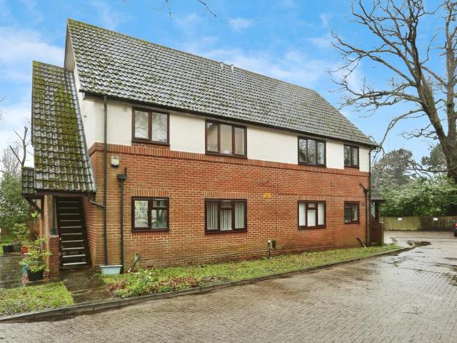 Flat for sale in Bitterne, Isle Of Man