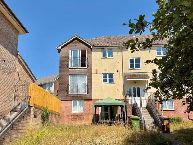 Flat for sale in Belliver, Mount Wise