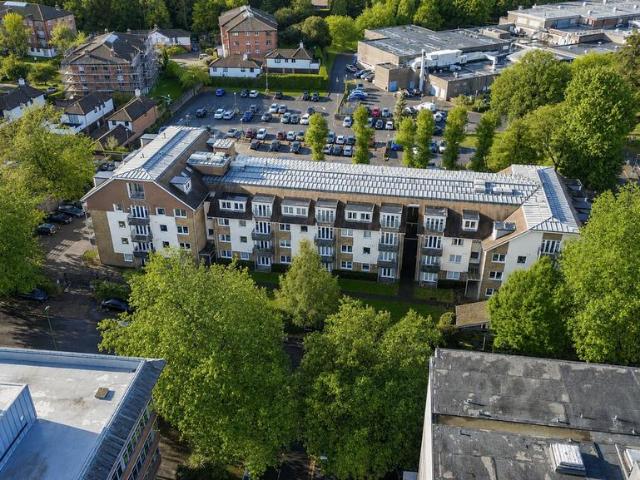Flat for sale in Perryfields, West Sussex