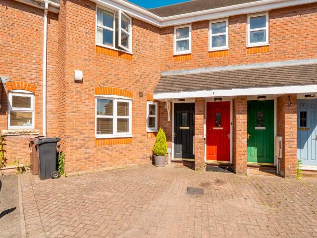 Flat for sale in Shirley, Isle Of Man