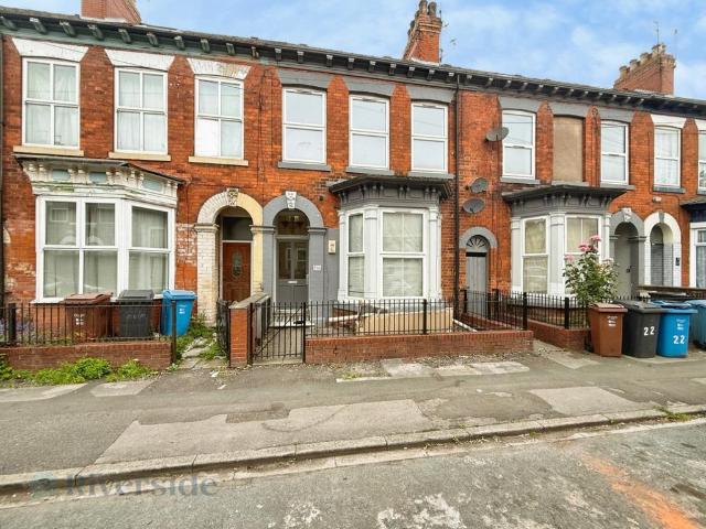 Flat for sale in Hull, City Of Kingston Upon Hull