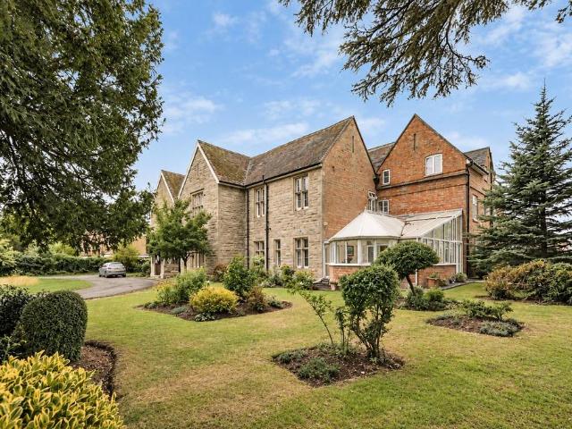 Flat for sale in Sheepy Magna, Hinckley and Bosworth