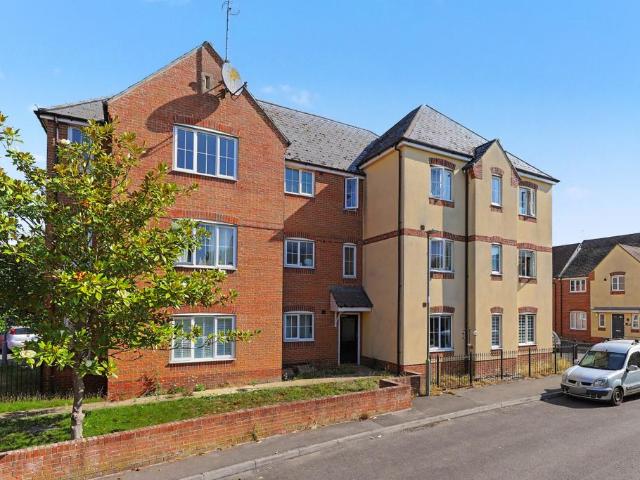 Flat for sale in Henwood, Dromore