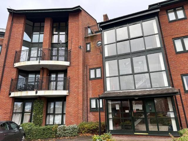 Flat for sale in Birkenhead, Wirral