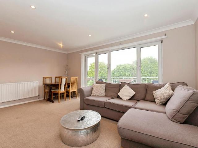 Flat for sale in Lower Green Esher, Blackhills