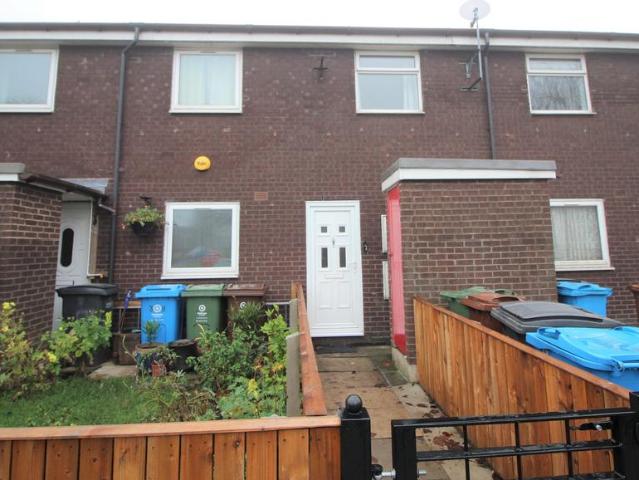 Flat for sale in White Gate, Pendock