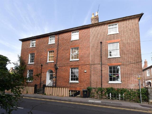Flat for sale in Bourne Vale, Kent