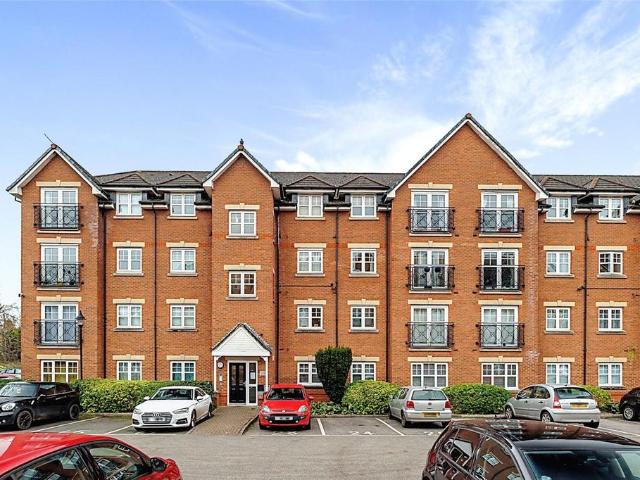 Flat for sale in Georgia, Greater Manchester