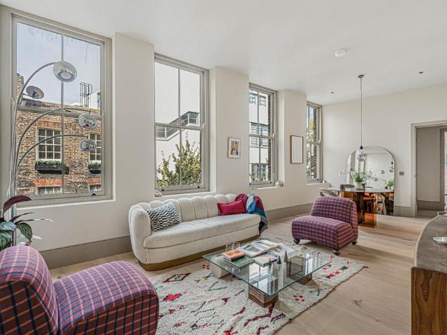 Flat for sale in London Borough of Camden, Greater London