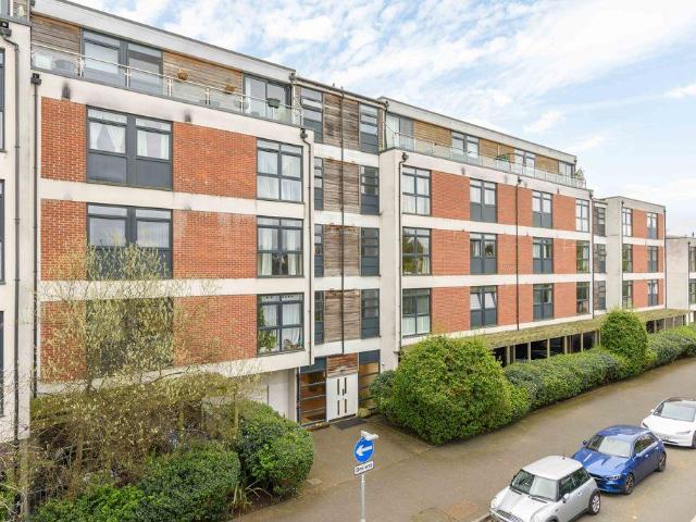 Flat for sale in Blackhills, Isle Of Man