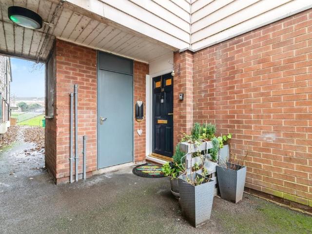 Flat for sale in Haddon, East Midlands