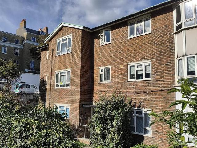 Flat for sale in Brighton Marina Village, Brighton