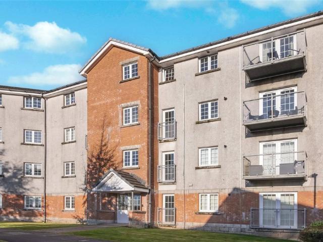 Flat for sale in Lymekilns, East Kilbride