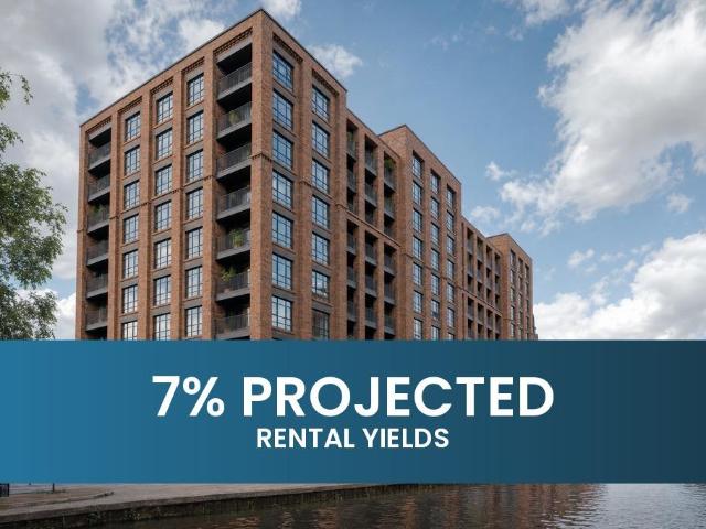 Flat for sale in Ardwick, Manchester