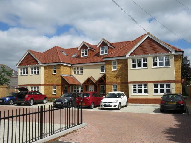 Flat for sale in Buckinghamshire