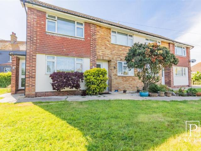 Flat for sale in Frinton and Walton, Dale Hill