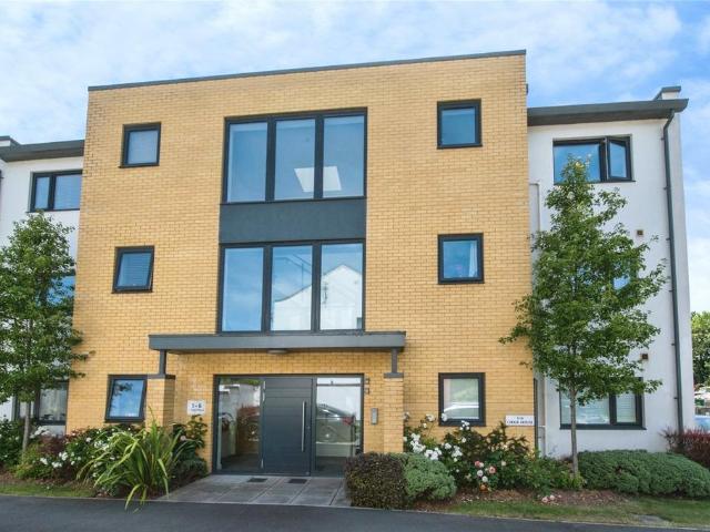 Flat for sale in Newcourt, Watergate