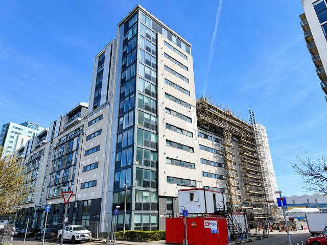 Flat for sale in Thornwood, Partick