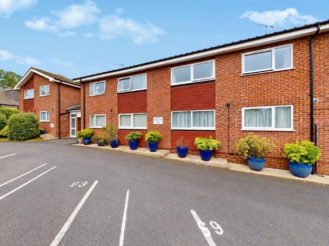 Flat for sale in London Borough of Harrow, Greater London