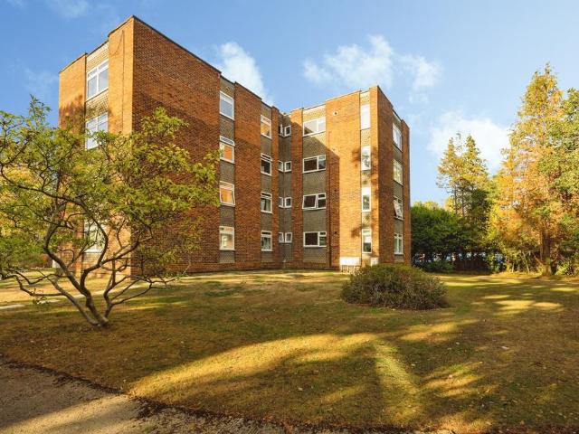 Flat for sale in Frimley, Surrey Heath