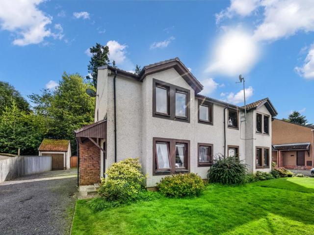 Flat for sale in Luncarty, Scotland