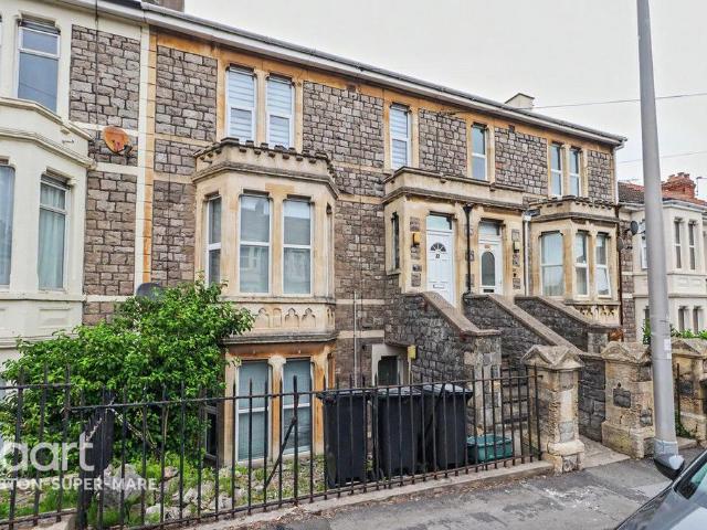 Flat for sale in Weston-super-mare, North Somerset