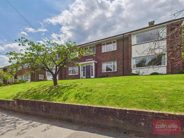 Flat for sale in Falsgrave, Kepwick