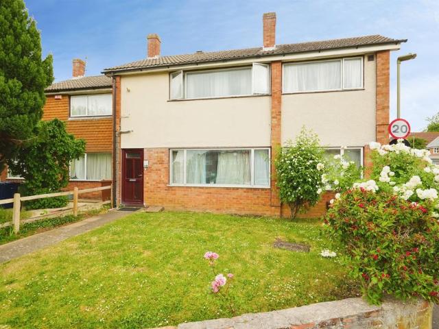 Flat for sale in New Marston, The Slade