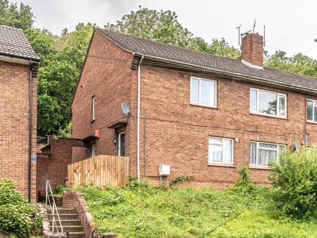 Flat for sale in Feckenham, City Of Bristol