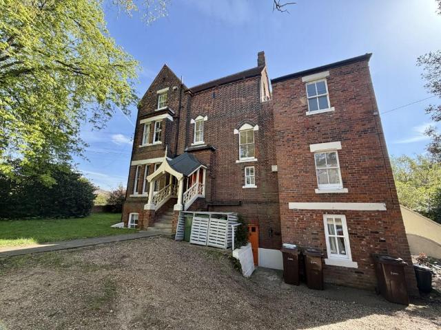Flat for sale in Handford Place, Fordham Heath