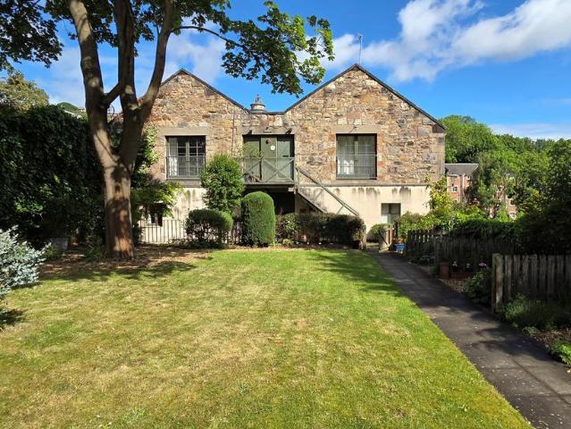 Flat for sale in Canongate, Old Town