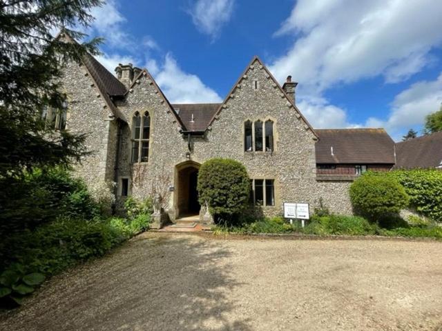 Flat for sale in Prestwood, Buckinghamshire