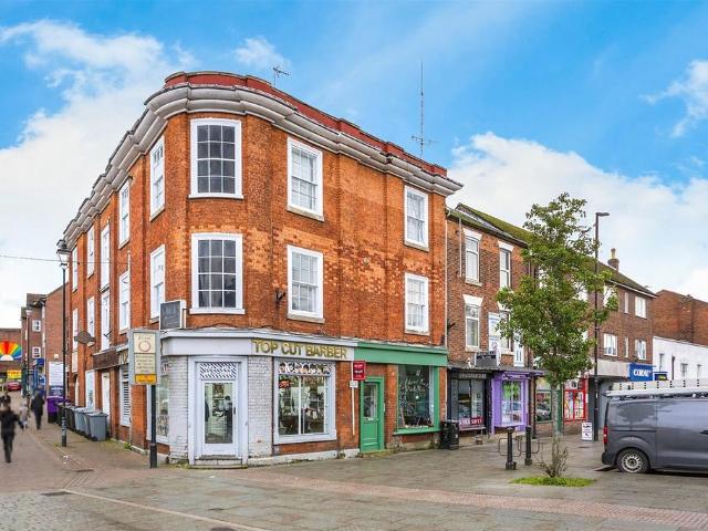 Flat for sale in Grantham, Barholm