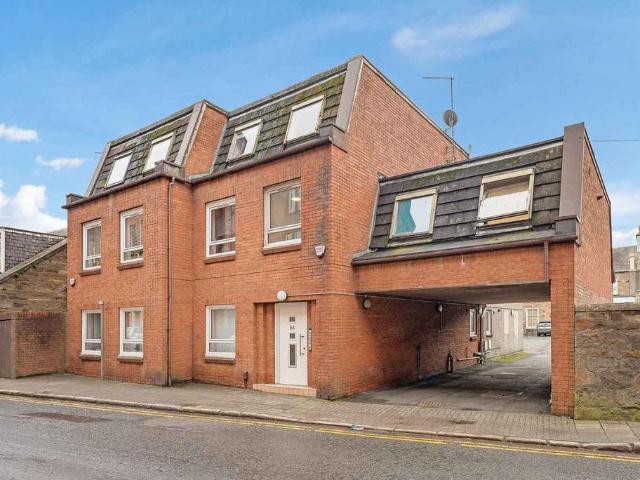 Flat for sale in Ayr, Fort Flat for sale in Ayr, Fort