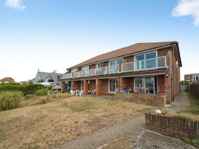 Flat for sale in Spring Vale, Hampshire