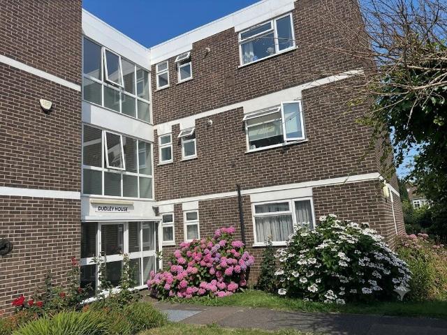 Flat for sale in Greater London
