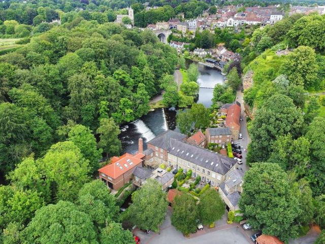 Flat for sale in Calcutt, Knaresborough