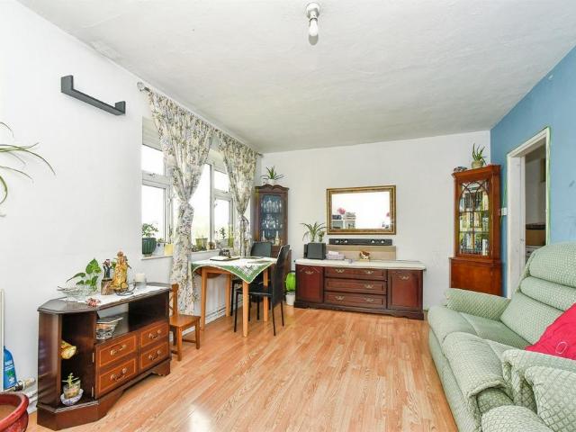 Flat for sale in Rodbourne, Swindon