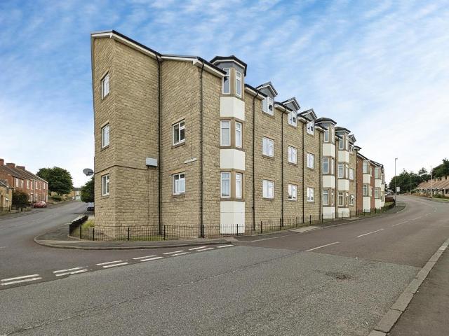 Flat for sale in Winlaton, Tyne And Wear