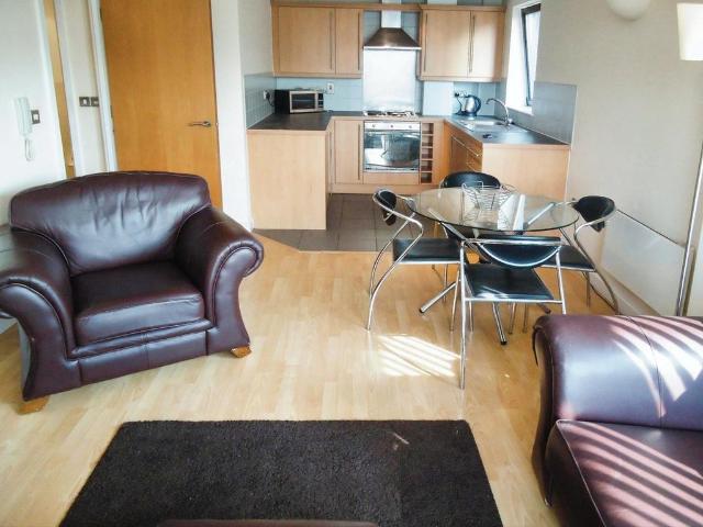 Flat for sale in Holbeck, West Yorkshire