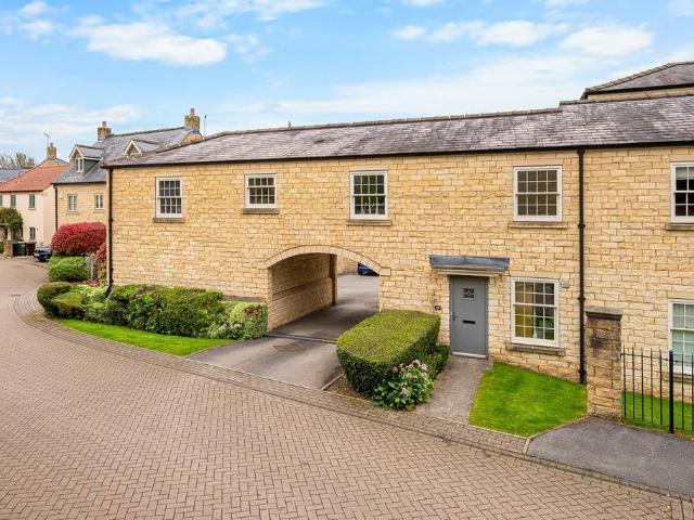 Flat for sale in Clifford, Bramham