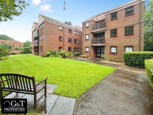 Flat for sale in Harborne, West Midlands