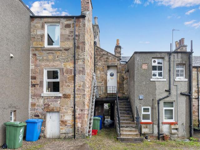 Flat for sale in Milton Bridge, Auchendinny