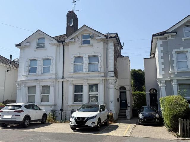 Flat for sale in St James, Sandown Park