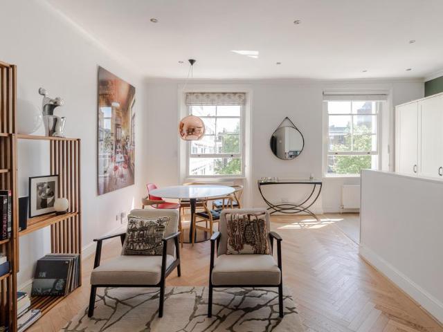 Flat for sale in Notting Hill, Greater London
