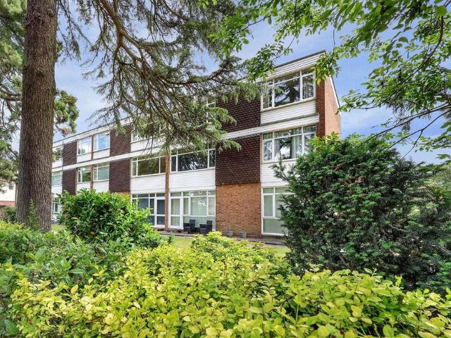 Flat for sale in Coopersale Street, Epping