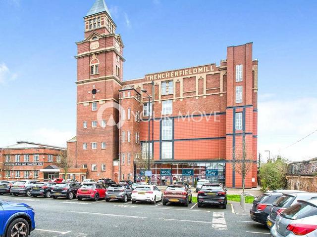 Flat for sale in Wigan Pier, Wigan