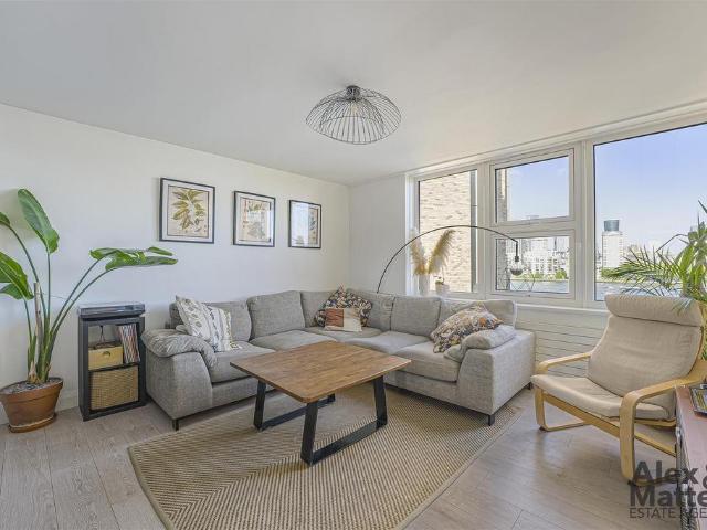 Flat for sale in Cat Hill, Isle Of Man