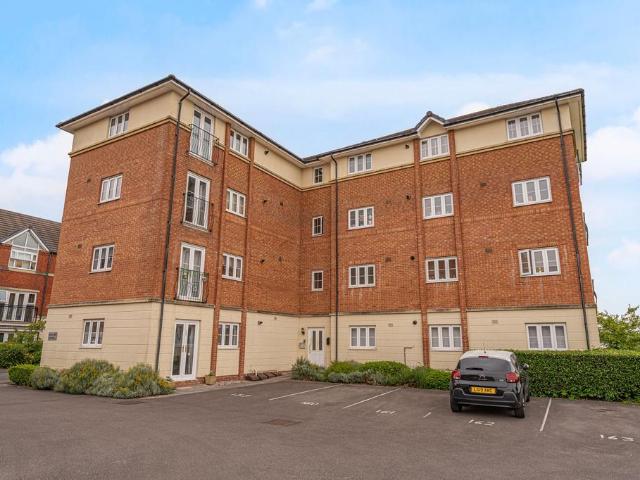 Flat for sale in Wales
